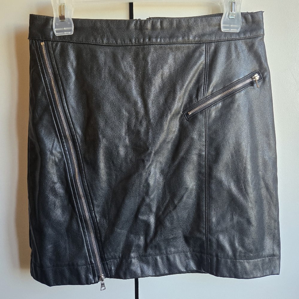 Dynamite Black Mini Skirt with Zipper Details